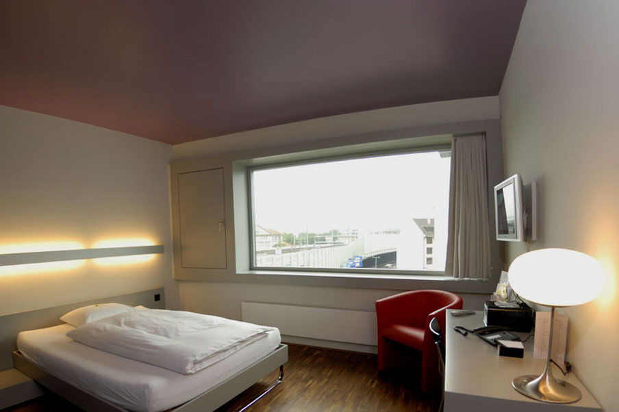 Dasbreitehotel Am Rhein بازل المظهر الخارجي الصورة