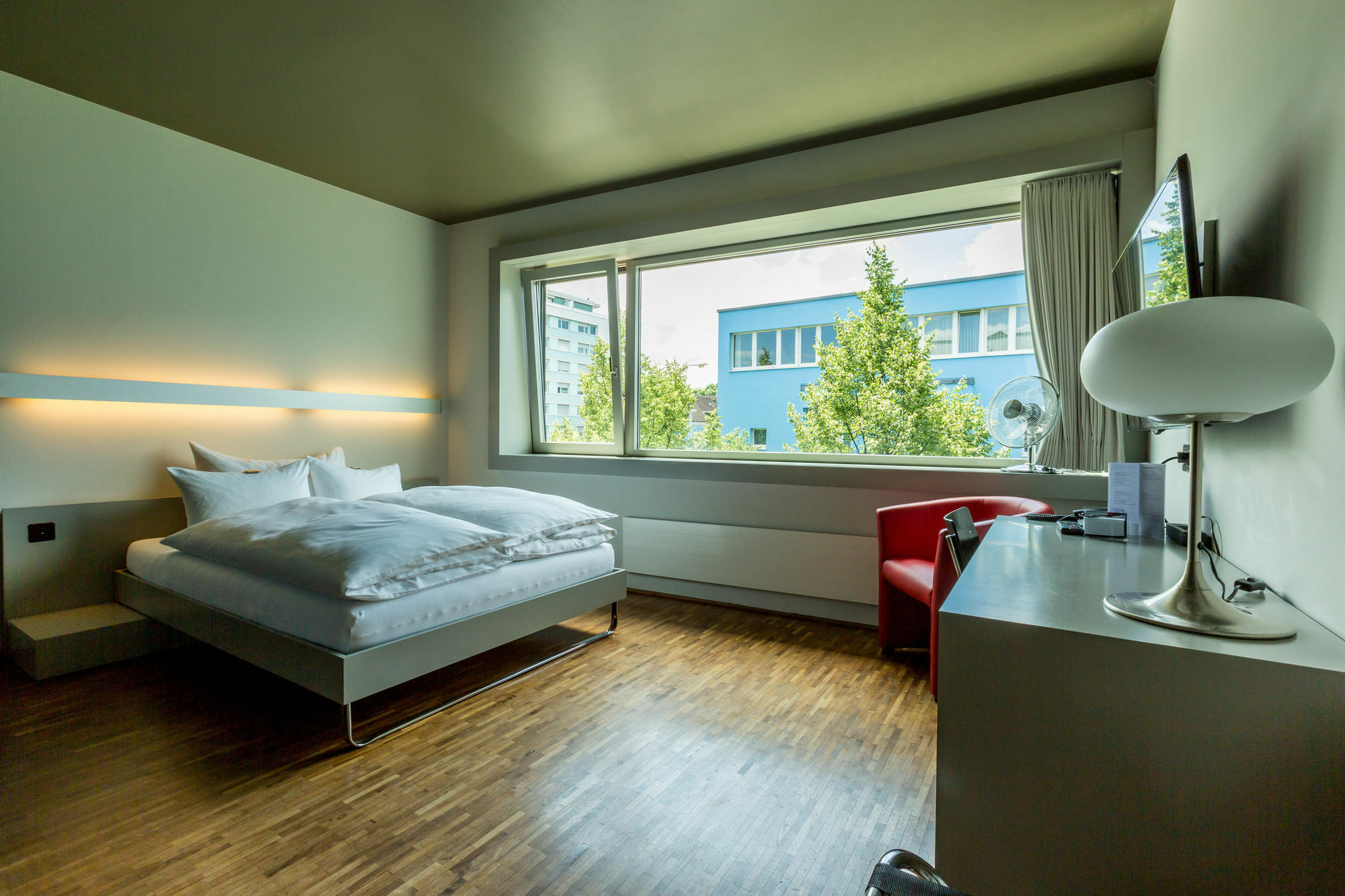 Dasbreitehotel Am Rhein بازل المظهر الخارجي الصورة