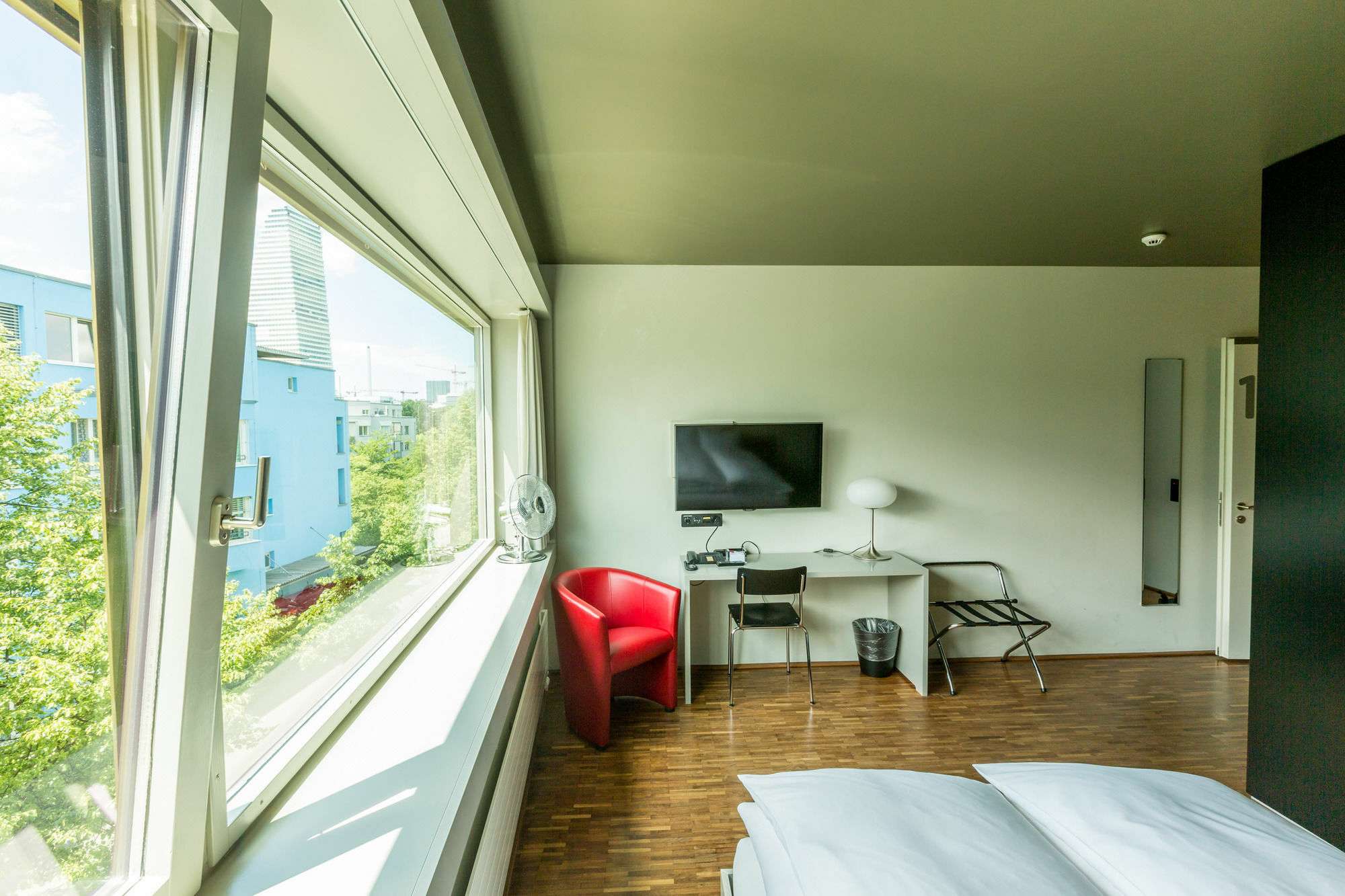 Dasbreitehotel Am Rhein بازل المظهر الخارجي الصورة